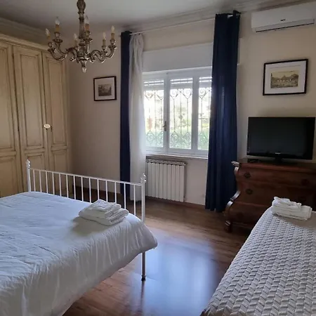 Casa Di Monica E Mauro روما