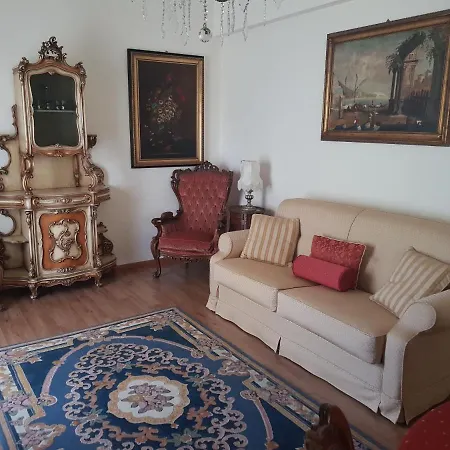 Casa Di Monica E Mauro Hébergement de vacances Rome